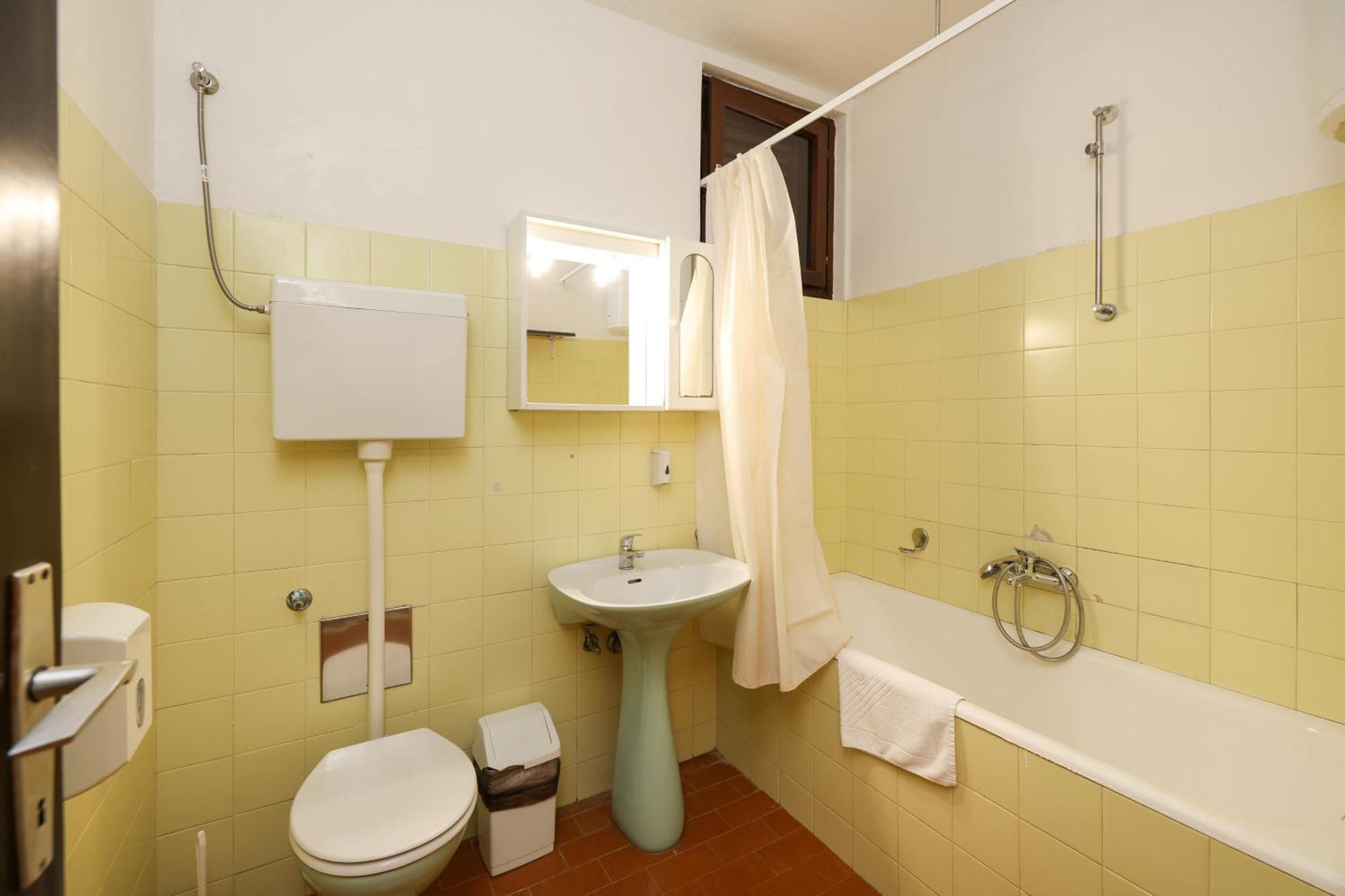 Apartments Medena Budget Trogir Dış mekan fotoğraf