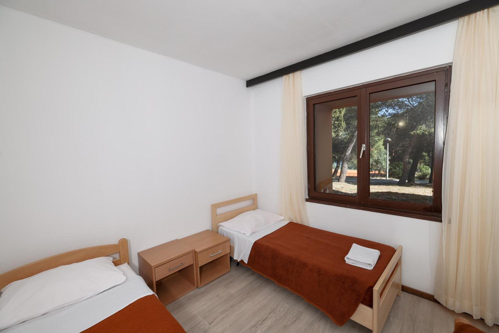 Apartments Medena Budget Trogir Dış mekan fotoğraf